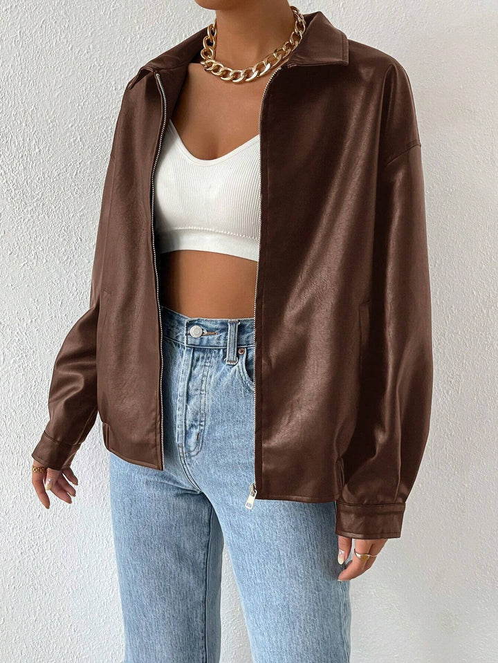 Trendy faux leather jacket for women with modern design featuring a casual zipper Lune London