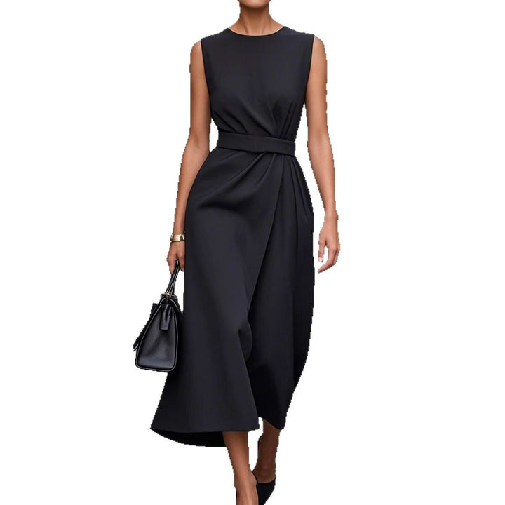 Women's Elegant Maxi Dress with Figure-Hugging Silhouette and Side Slit Lune London