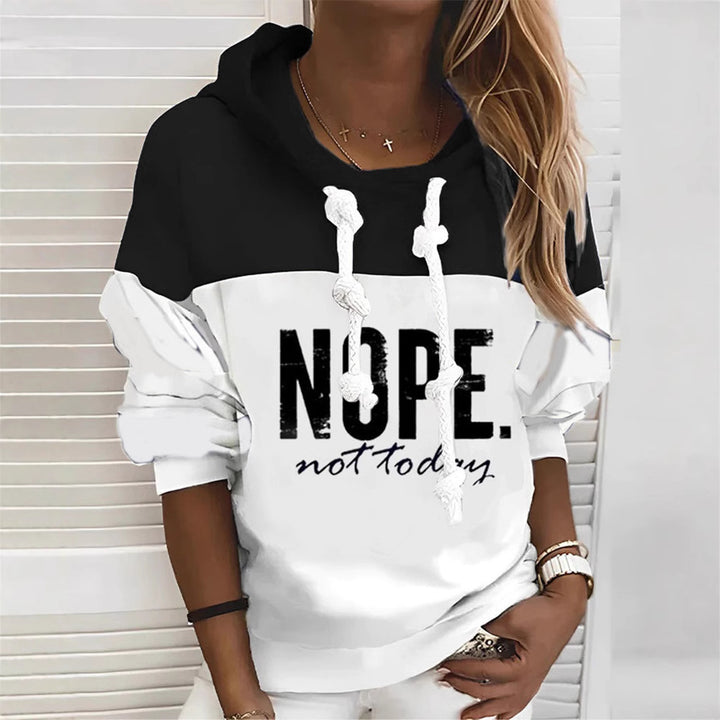 Hoodie décontracté pour femme avec écriture à la mode Chic & Stil