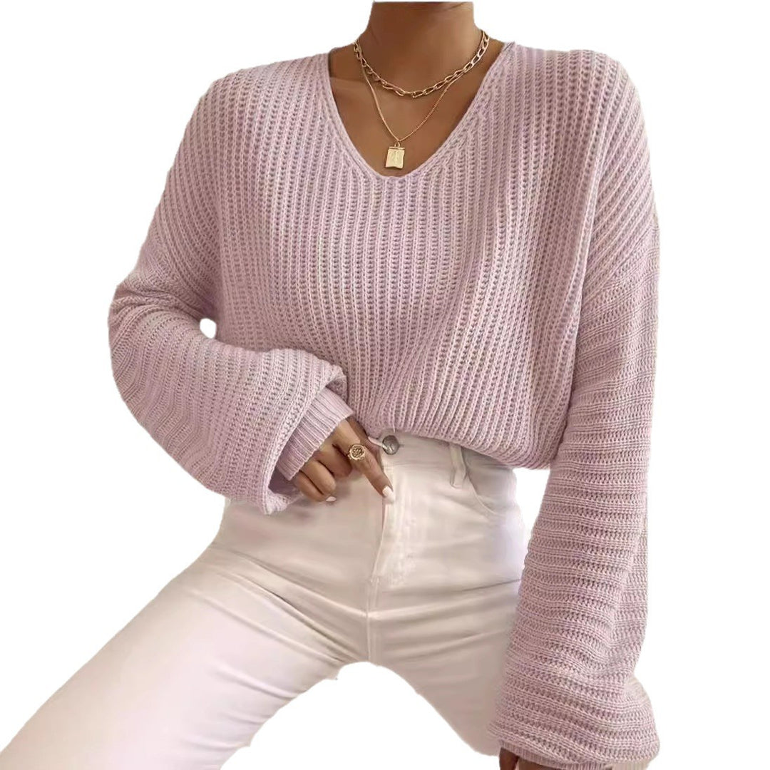 Casual knitted sweater for women with V-neck and wide sleeves Lune London