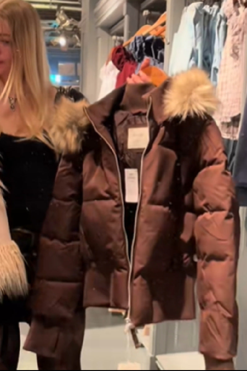 Women Quilted Winter Jacket with Removable Hood and Elastic Cuffs Chic Und Stil