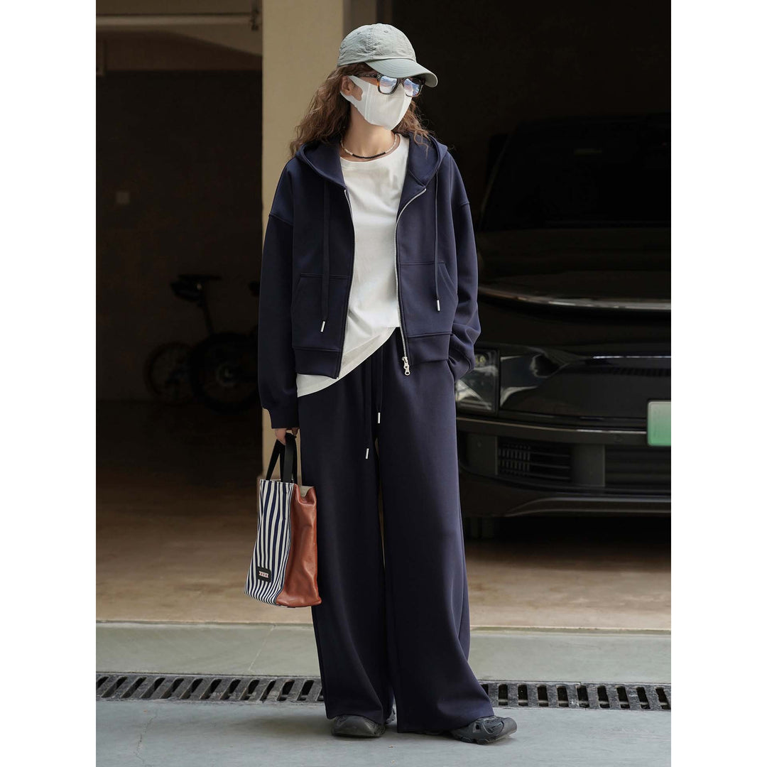 Ladies Lounge Palazzo Sweatpants in Relaxed Cut with High Elastic Waistband and Drawstring