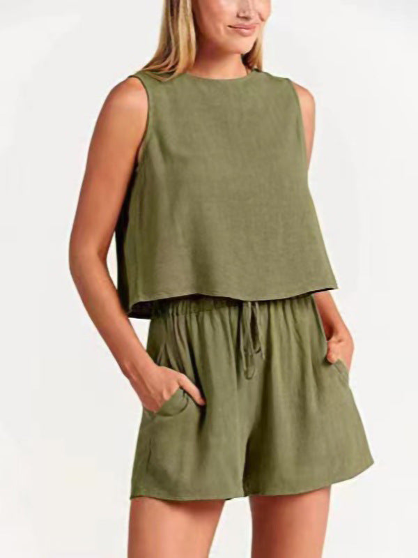 Ladies Relaxed Fitted Two-Piece Set Chic Shorts and Style