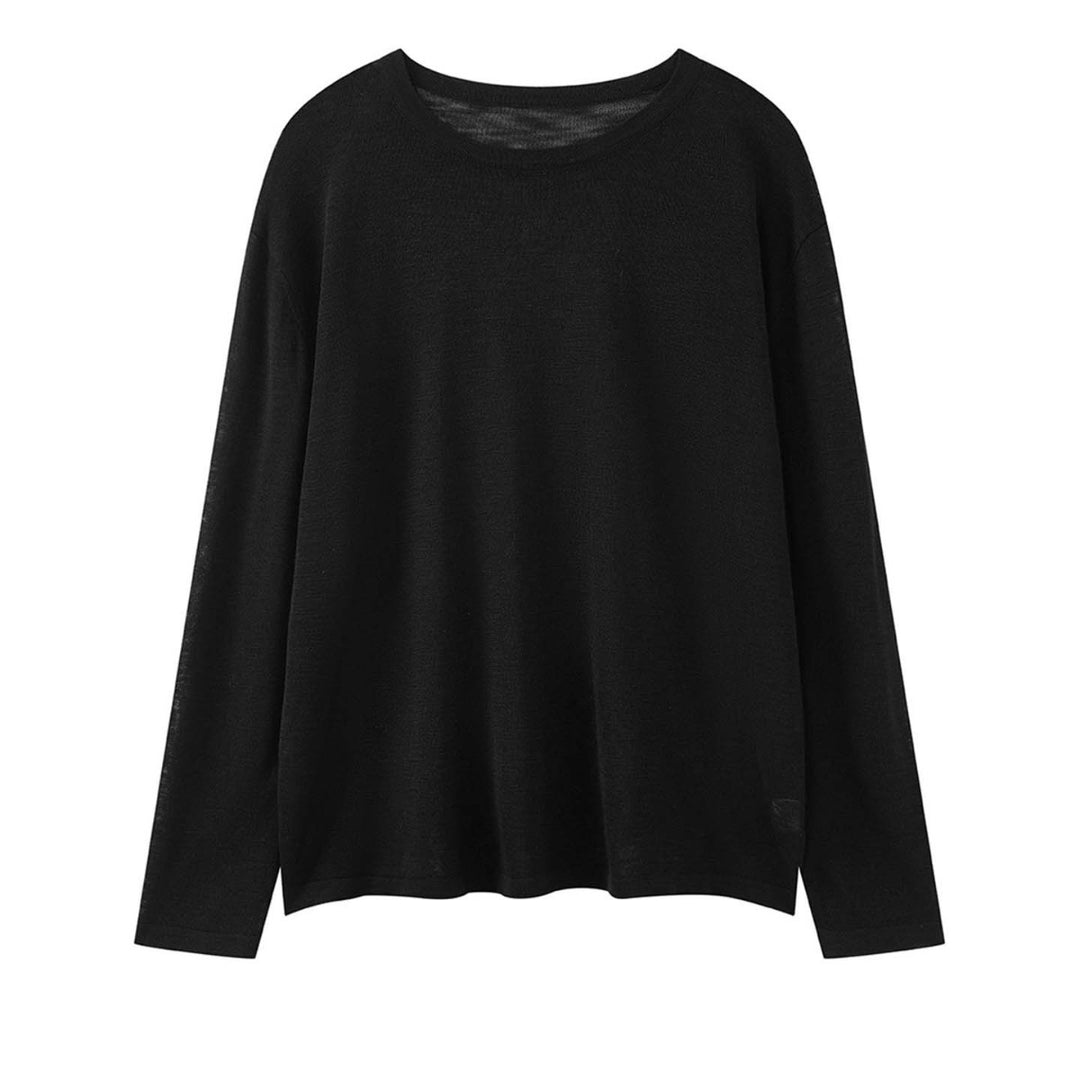 Women's Lightweight Fine Knit Long Sleeve Sweater with Round Neck Amarae