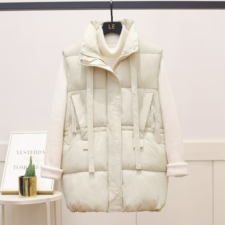 Quilted women's gilet with high collar and practical pockets Lune London