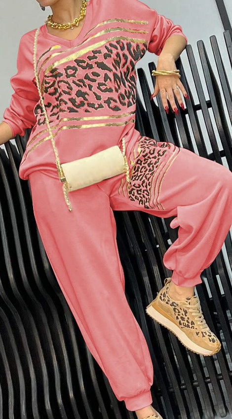 Ladies Fashion Leisure Set with Leopard Pattern and Luxurious Accents Lune London