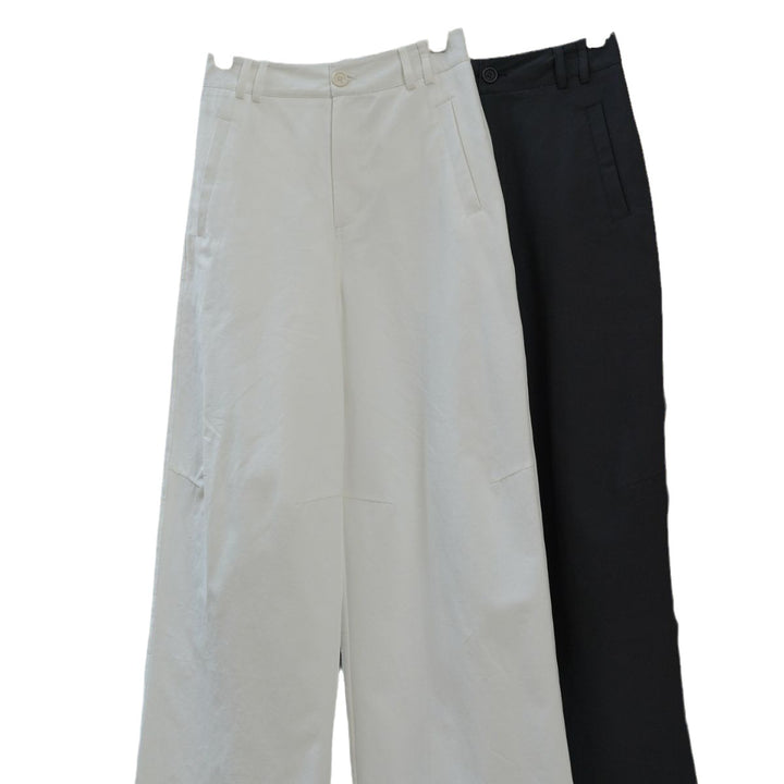 Ladies high-waisted pleated trousers with extra wide leg and side pockets Amarae