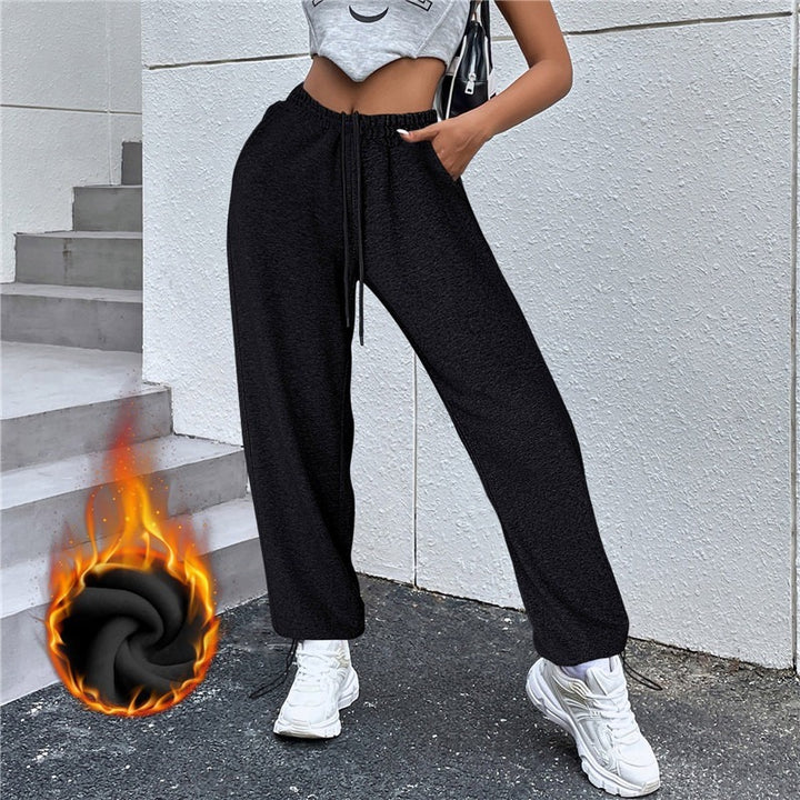 Women's Comfortable and Stylish Sweatpants Chic & Stil
