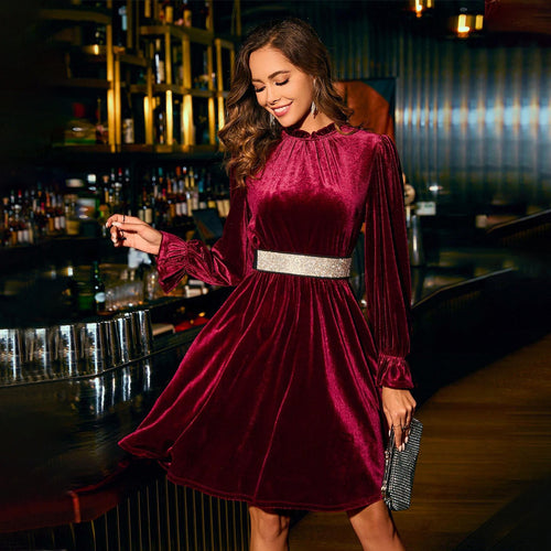 Robe de soirée en velours pour femme avec longues manches bouffantes et taille élastique Chic & Stil