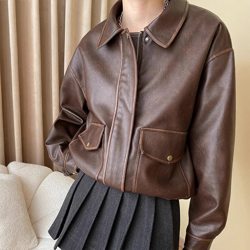 Synthetic leather jacket for women with practical pockets and trendy cut Lune London
