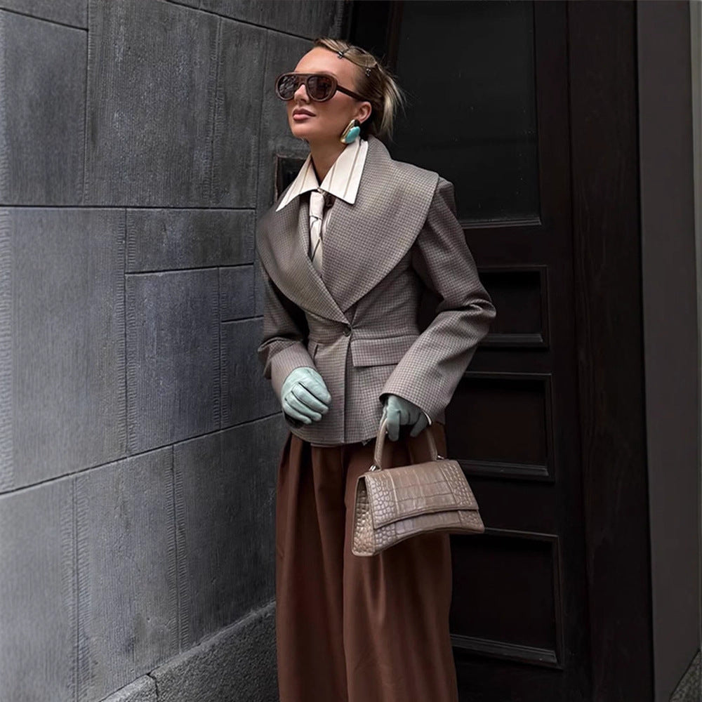 Women Tailored Blazer with Oversized Shawl Collar and Structured Peplum Waist Amarae