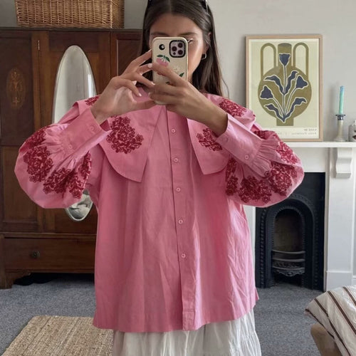Blouse for women with a voluminous collar and floral embroidery Amarae