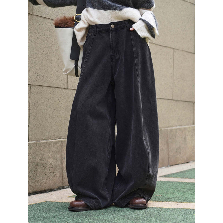 Women's Extra Wide High-Waist Denim Pants in Balloon Cut with Center Seam Details Amarae