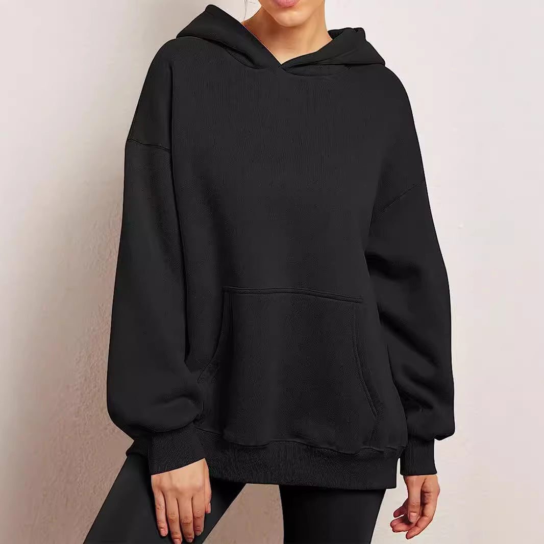 Hooded sweatshirt for men with an oversized cut and practical kangaroo pockets Lune London