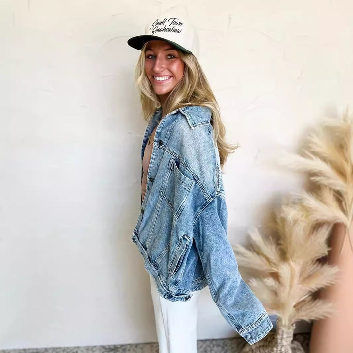 Veste en denim décontractée pour femmes coupe oversized avec poches pratiques Chic & Stil