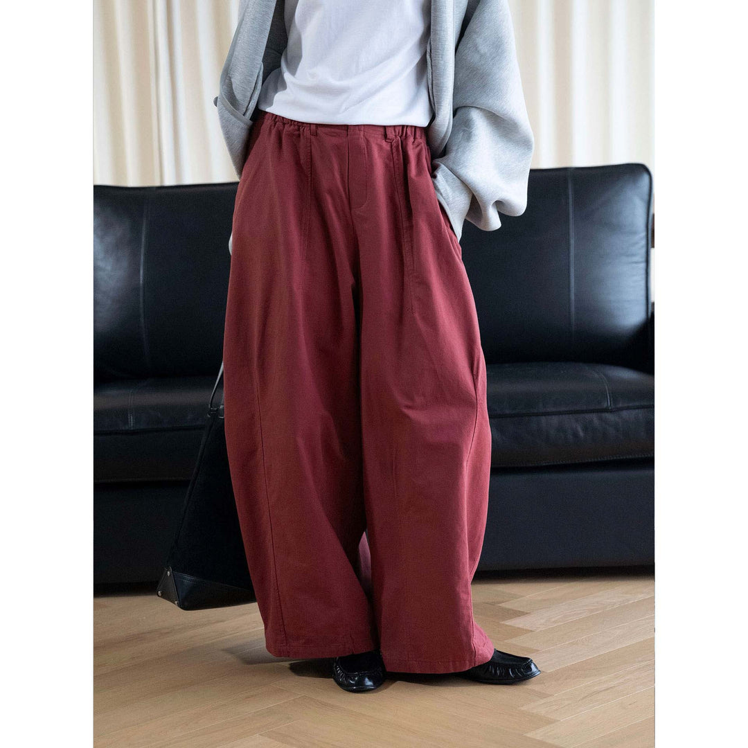 Women's high-waisted wide fabric trousers with concealed elastic waistband and crease Amarae