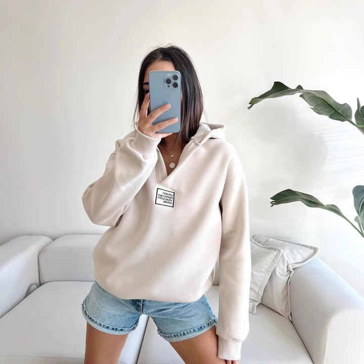 Comfortable hooded sweatshirt for women with a relaxed fit and high-quality materials Lune London