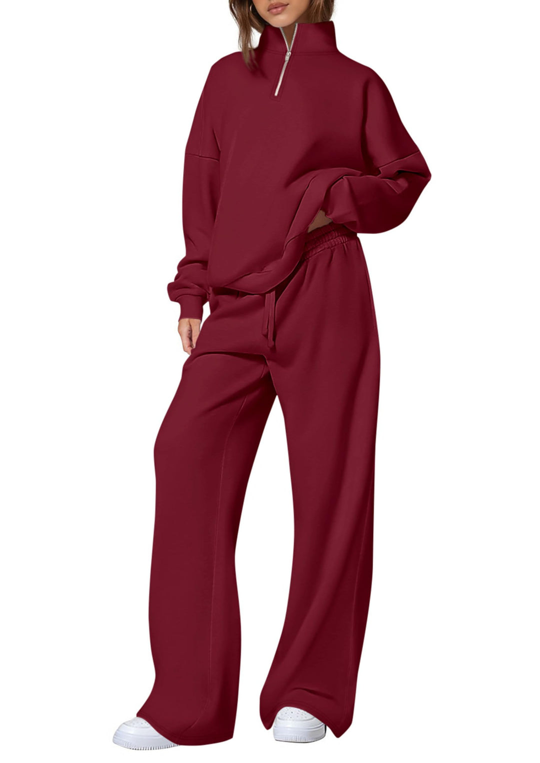 Casual sweatpants set for women with high collar and zipper Lune London