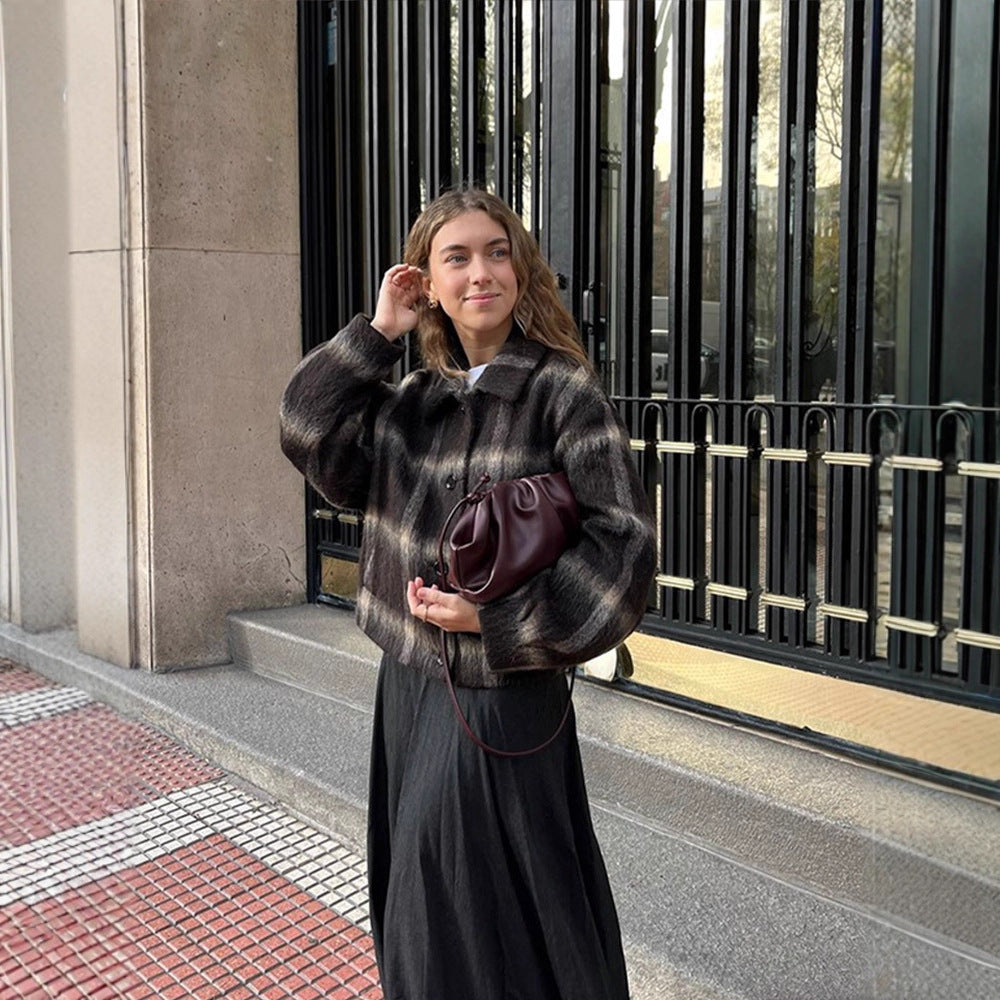 Women's short jacket in checked faux fur boxy cut with shawl collar Amarae
