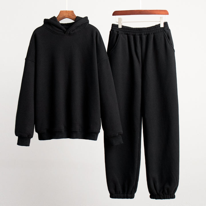 Ensemble de hoodie sportif et de pantalon de jogging pour dames Chic & Stil