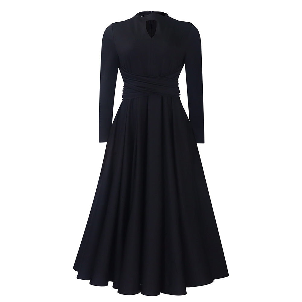 Elegant maxi dress for women with fitted ruffles and long sleeves Lune London