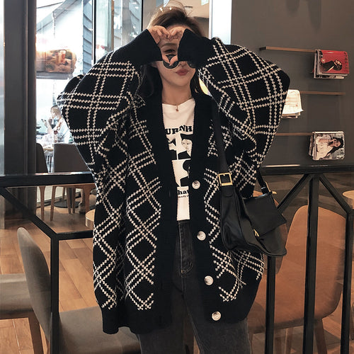 Ladies comfortable cardigan with classic plaid pattern and wooden buttons Amarae