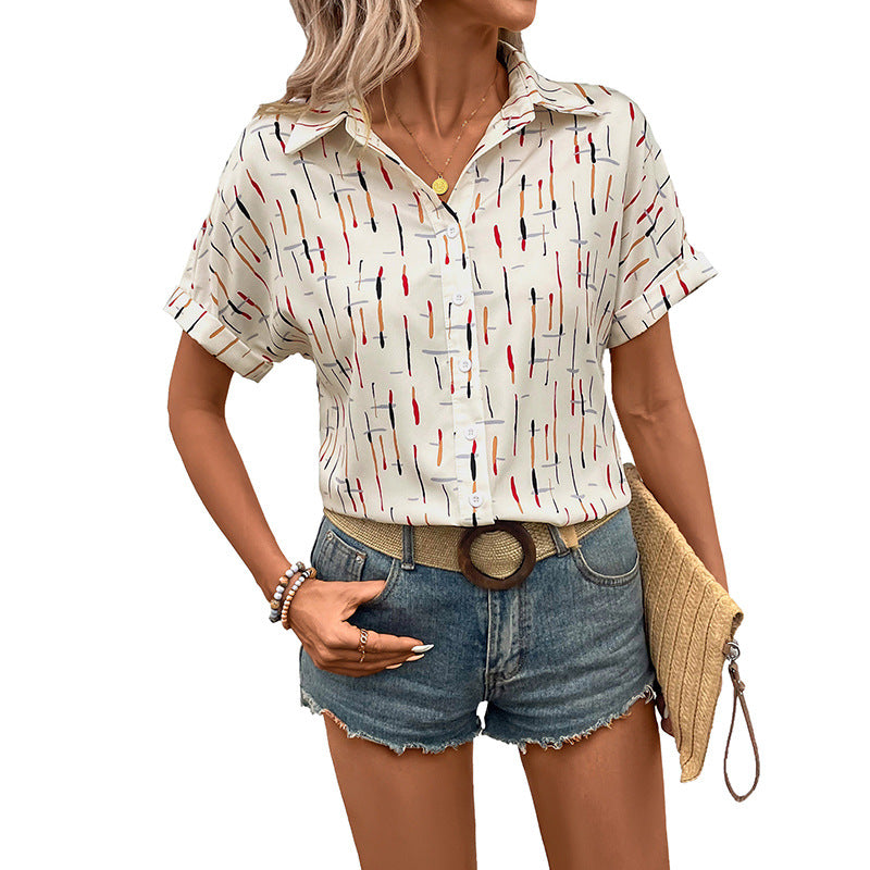 Women's short sleeve blouse with button and abstract print Lune London