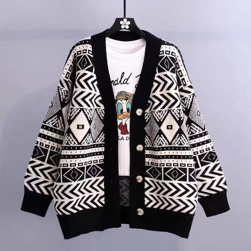 Oversized knitted jacket for women with geometric pattern Amarae