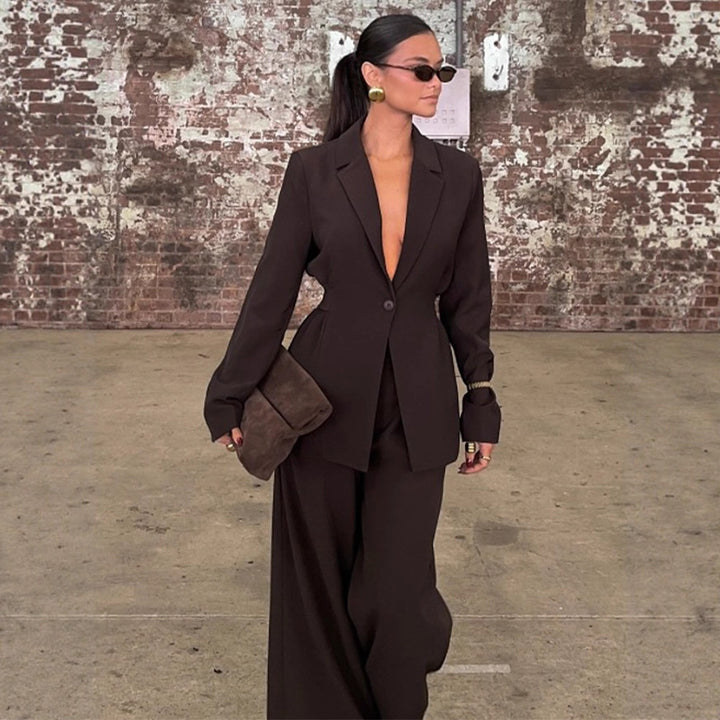 Women's Tailored Single-Button Blazer with Emphasized Waist and Narrow Shoulder Amarae