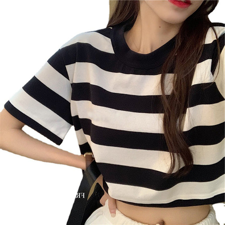 Women Cropped T-Shirt with Striped Pattern and Casual Cut Lune London