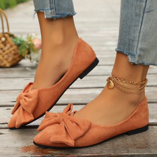 Women's ballet flats with elegant bow decoration and soft inner lining Amarae