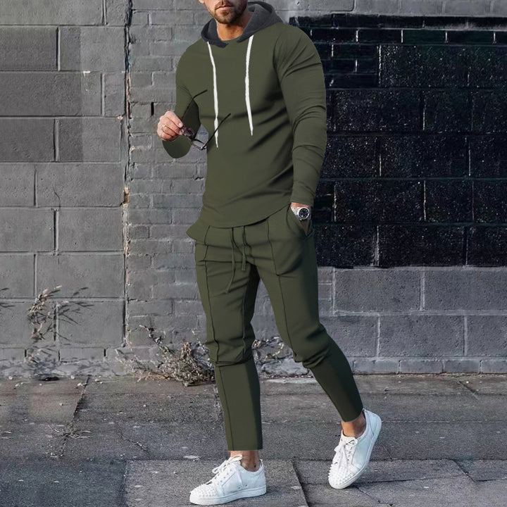Men's sporty hoodie set with stylish jogger pants Lune London