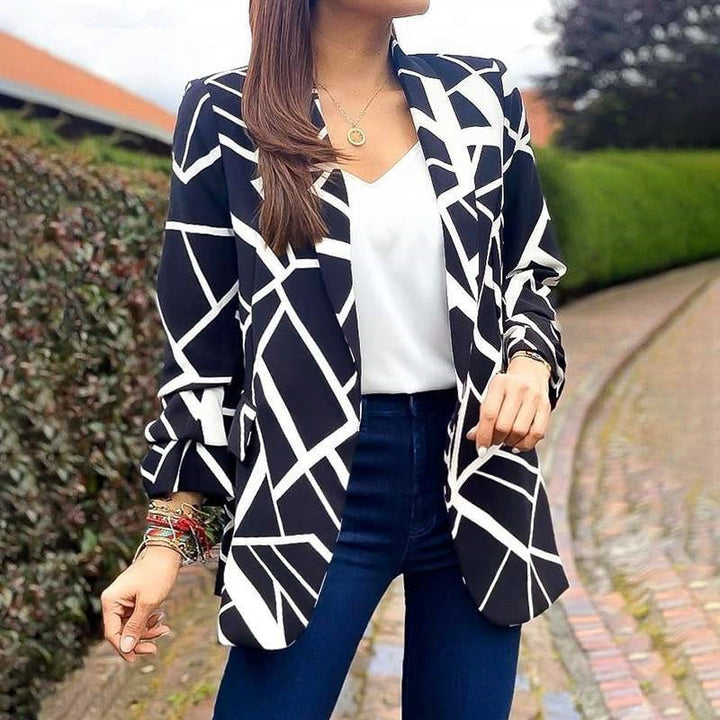 Blazer for women with modern geometric pattern and relaxed fit Lune London