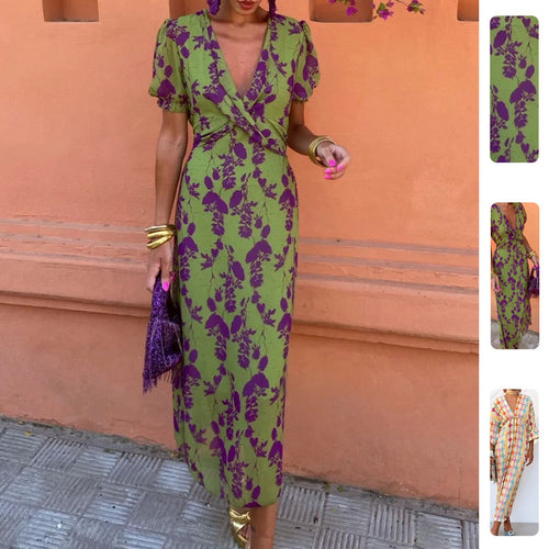 Robe maxi pour femmes avec décolleté en V profond et motif diamant artistique Chic & Stil