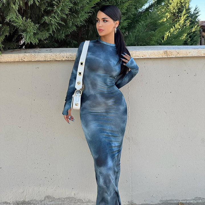 Ladies Elegant fitted maxi dress with long sleeves and refined draping Lune London