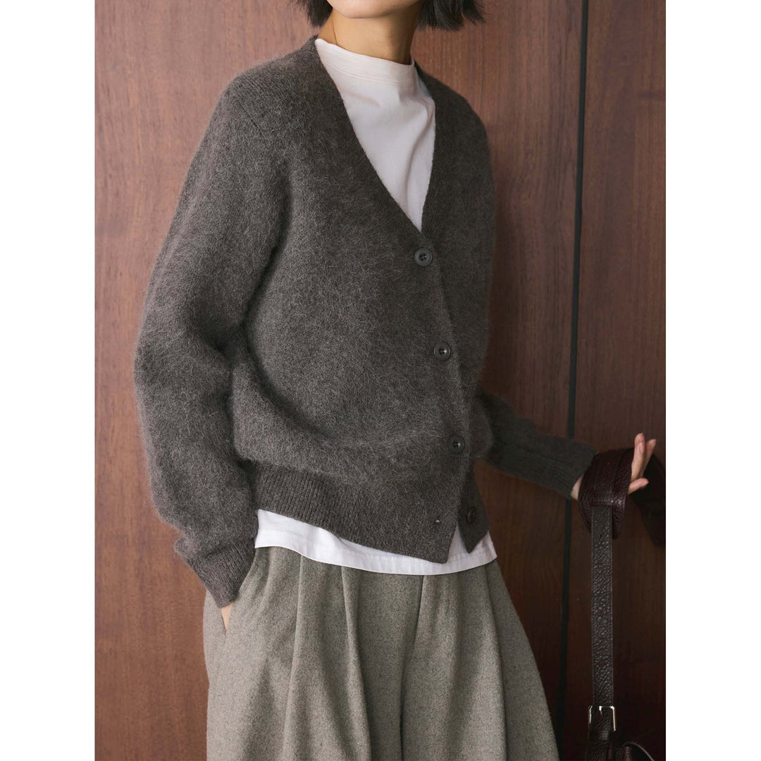 Women's Cozy Mohair-Look Button Cardigan with V-Neck and Short Hem Amarae