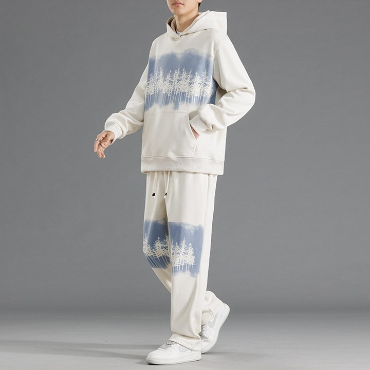 Casual lounge set for men with a relaxed fit and creative tree print Lune London