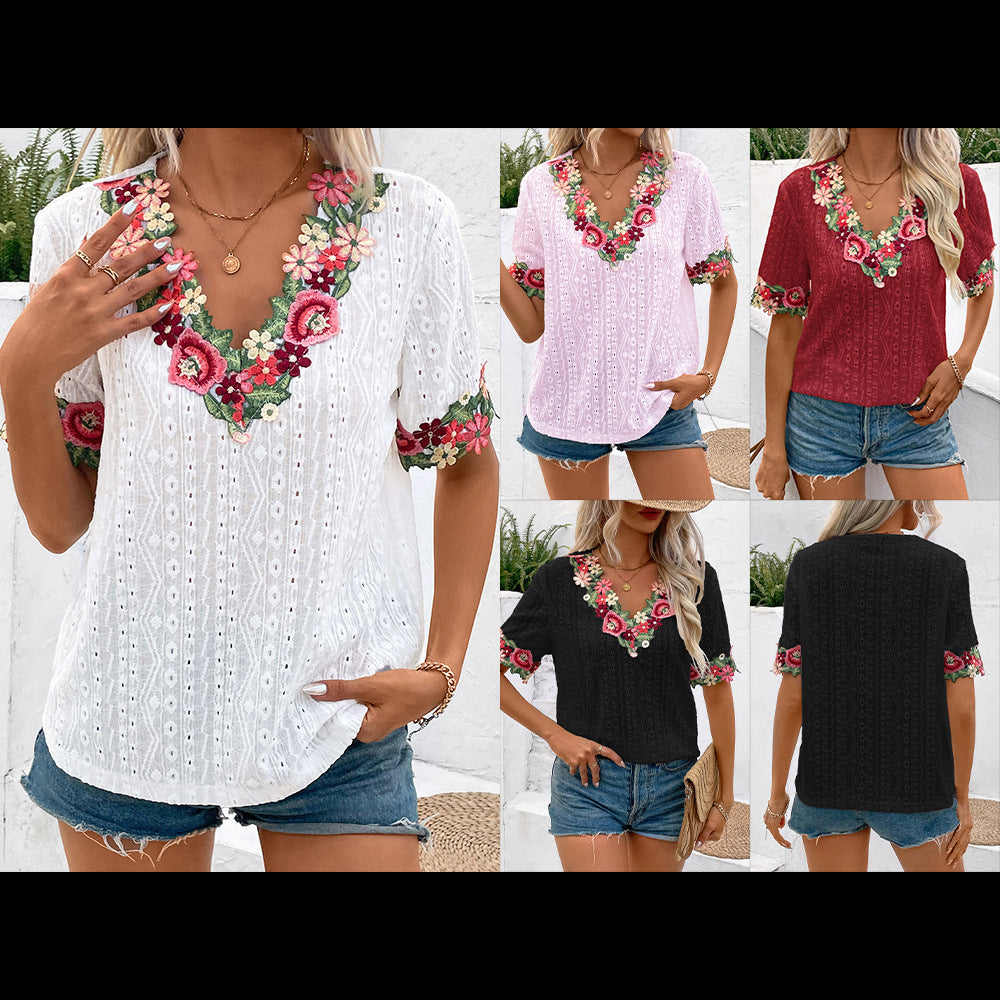 Blouse for women with floral embroidery and airy sleeves Lune London