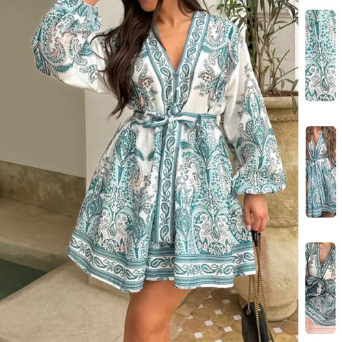 Robe enveloppante à manches longues et ceinture de taille en motif paisley vert émeraude pour femmes Chic & Stil