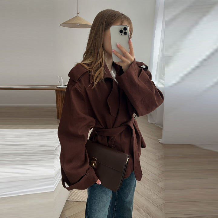 Ladies Elegant oversized trench coat with belt and structured sleeves Lune London