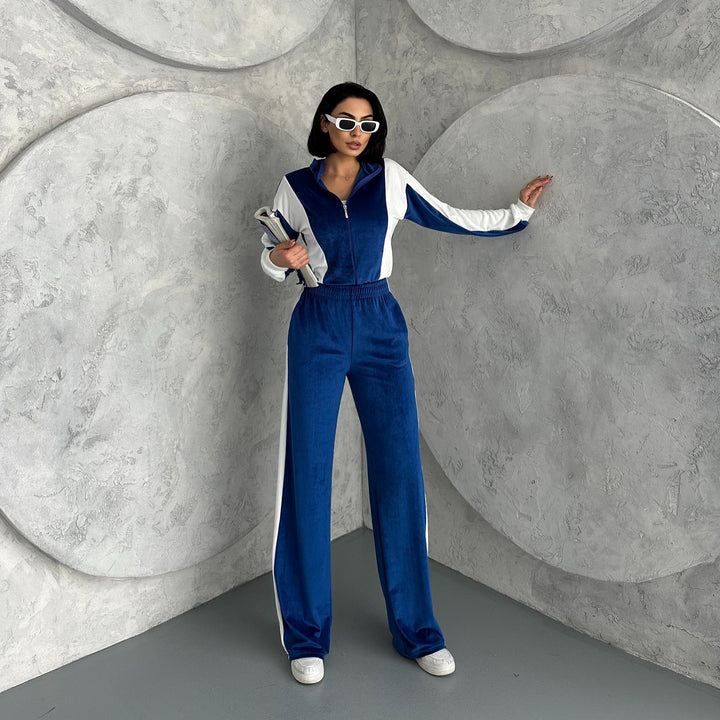 Lune London women's sporty velvet tracksuit with zipper and side stripes