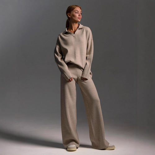 Comfortable lounge set for women with polo collar and loose fit Amarae