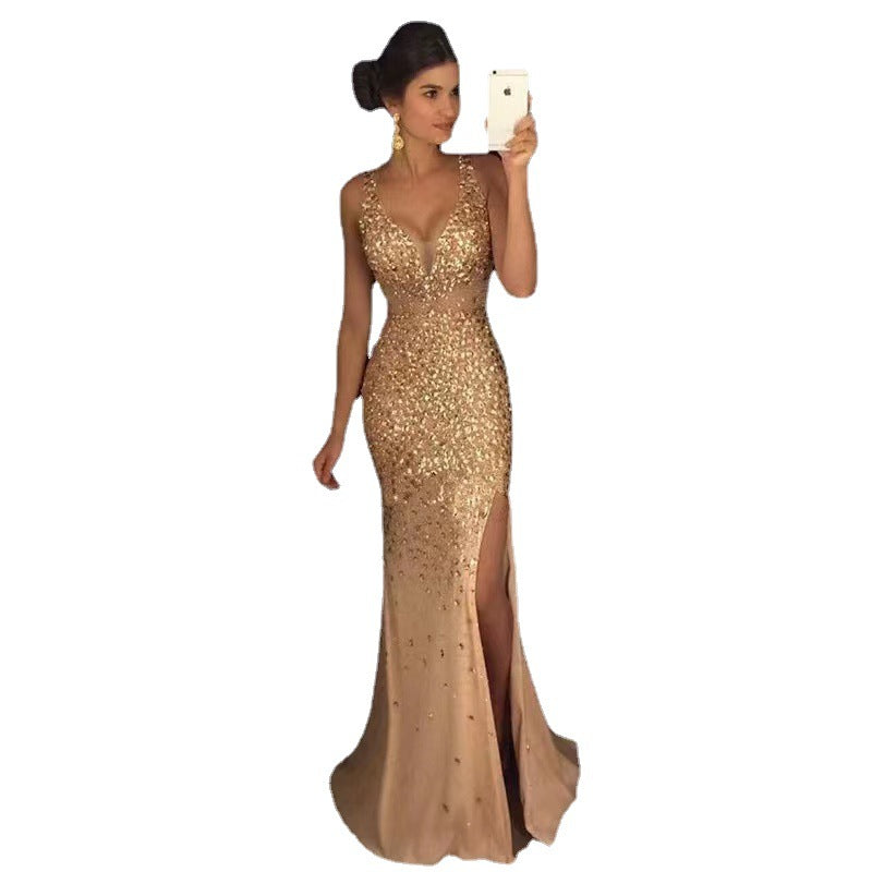 Women's Glamorous Evening Dress with Shimmering Sequins and Deep Slit Lune London