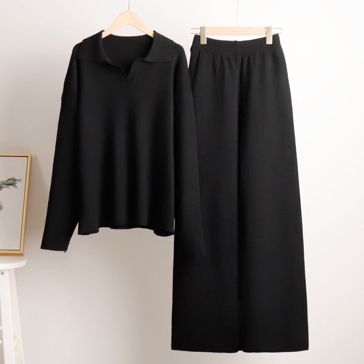 Comfortable lounge set for women with polo collar and loose fit Lune London