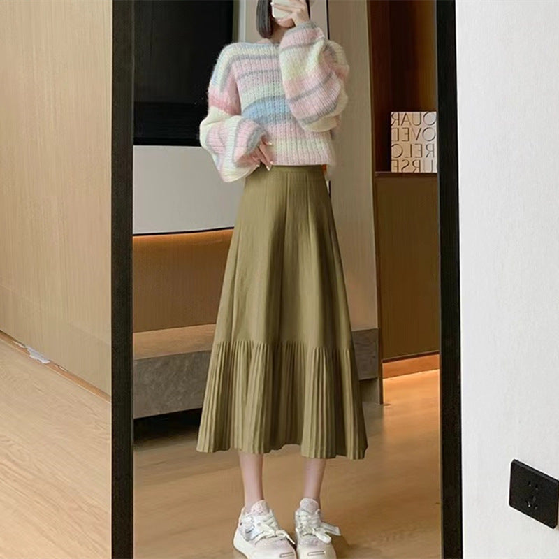 Pleated maxi skirt for women with flared hem and high waist Lune London