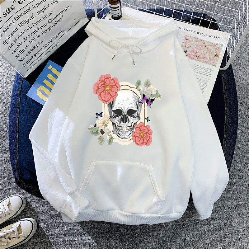 Women's hoodie with creative skull and flower design Chic & Stil