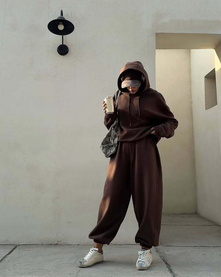 Women's Relaxed Oversized Jogging Suit Amarae