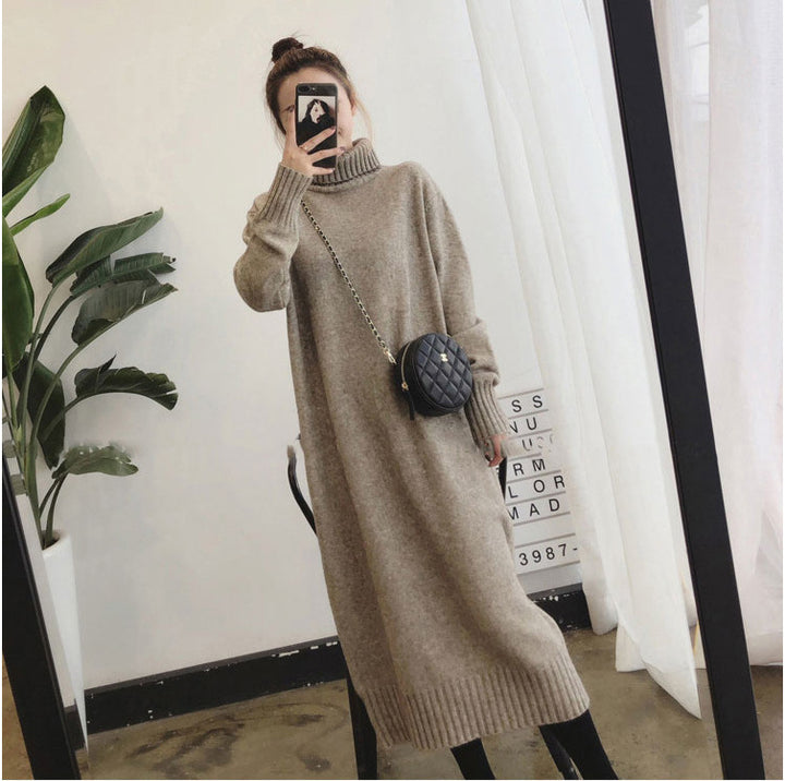 Robe en tricot pour femmes avec col montant et détails côtelés Chic & Stil