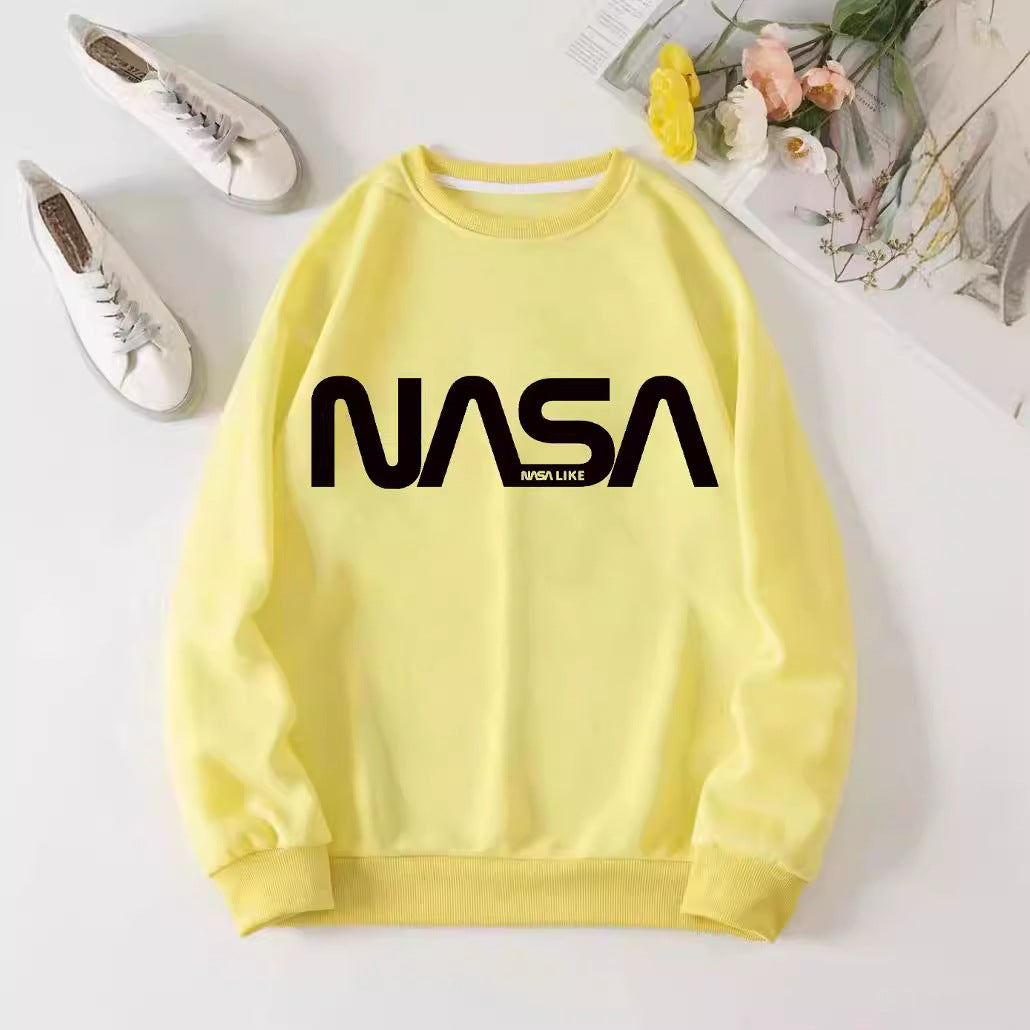 Women's casual sweatshirt with grand NASA logo Chic & Stil