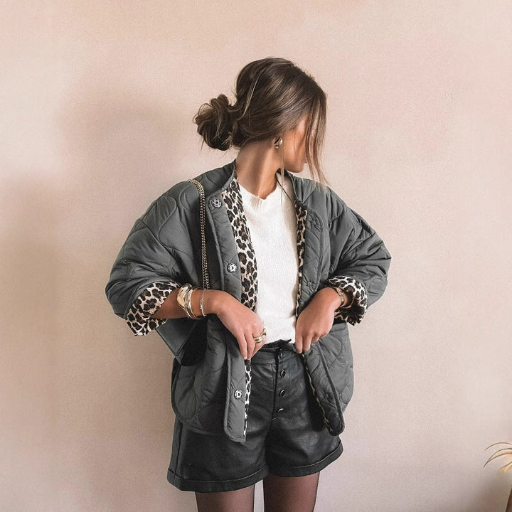 Transitional jacket for women with a modern quilted design featuring practical pockets Lune London
